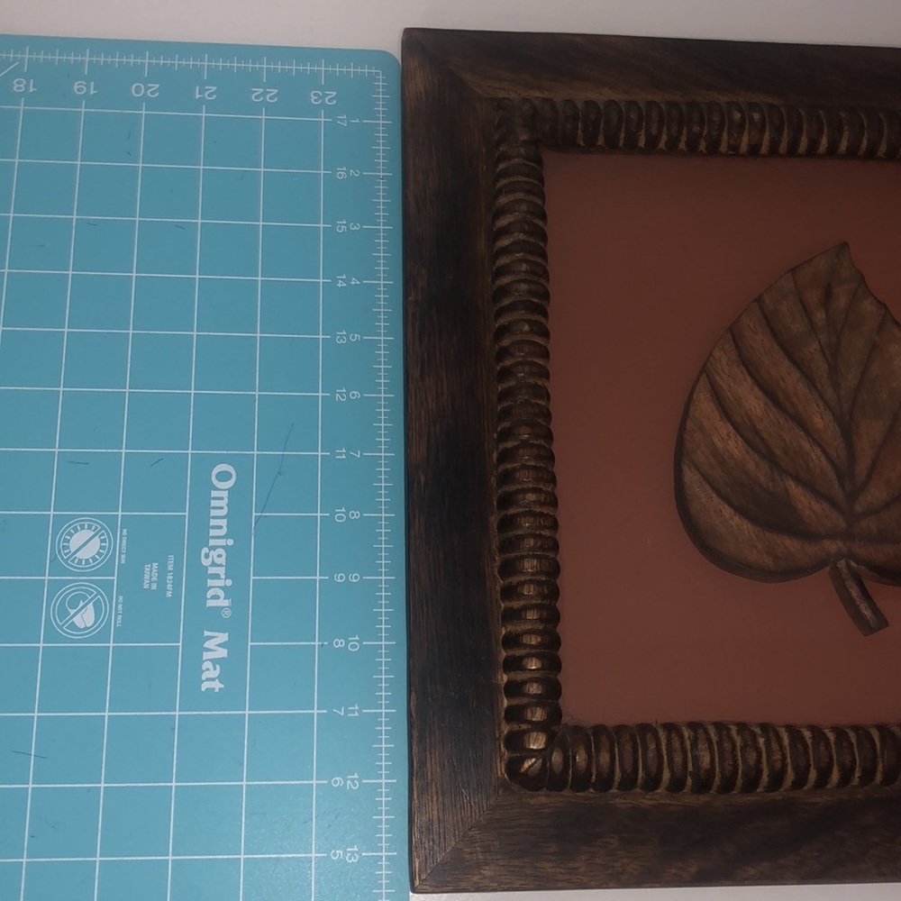 Wooden leaf frame - Picture 4 of 6